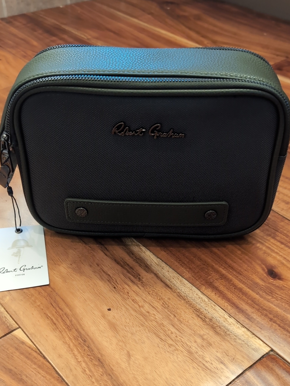 Robert Graham Lovey Double Zip Olive Green Dopp Kit Nwt ❤️